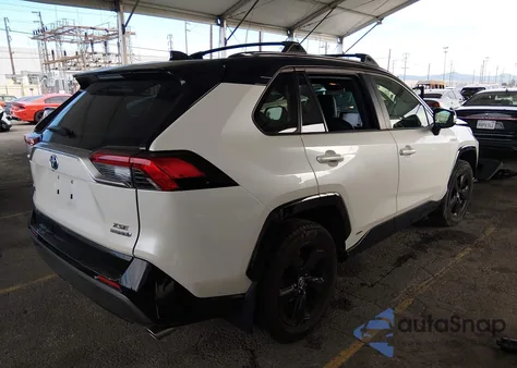 2020 Toyota Rav4 Hybrid Xse z USA, uszkodzony, nr VIN JTMEWRFV8LD541242
